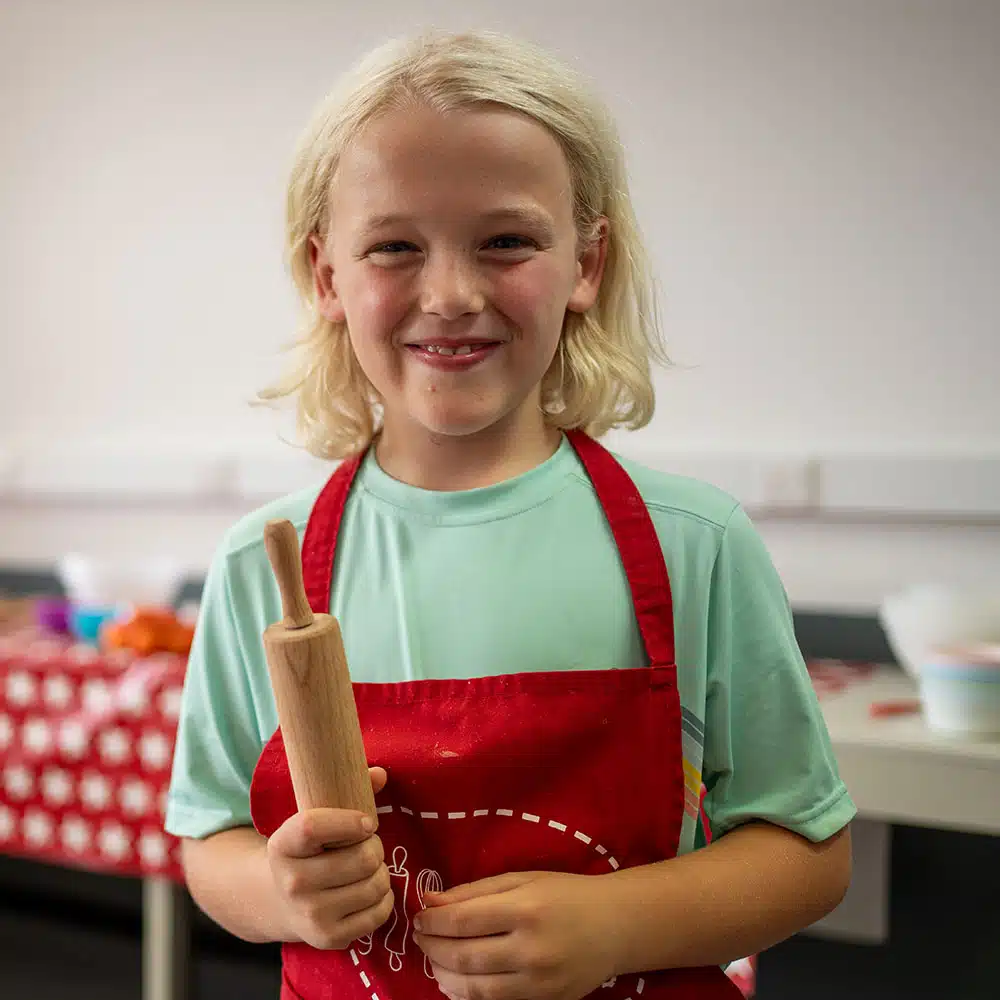 Kitchen safety tips for young bakers